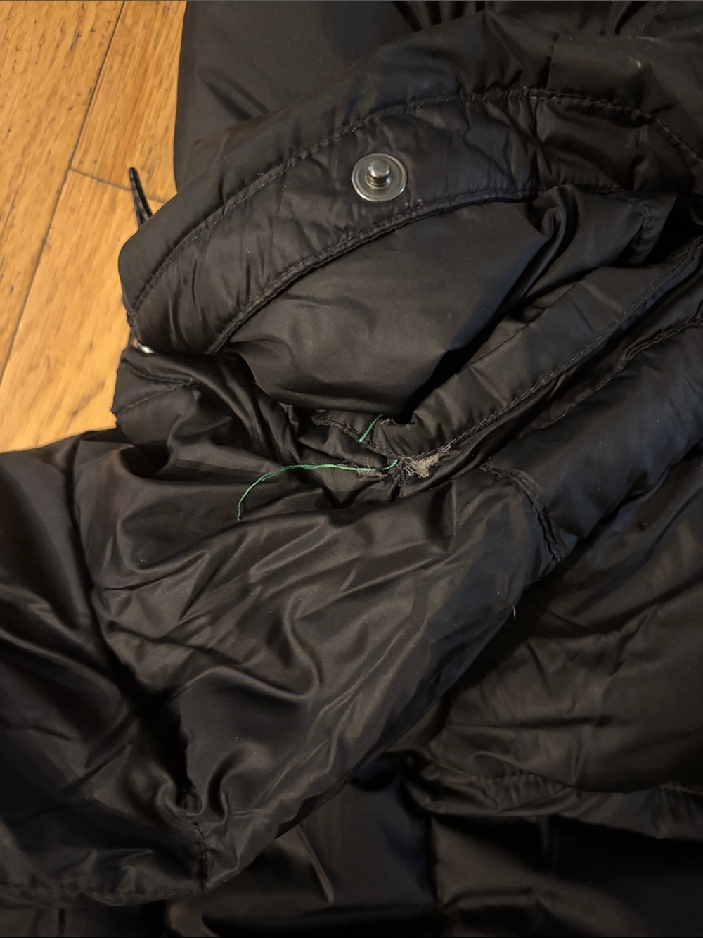 The North Face Women’s Metropolis Down Quilted Parka Jacket - Black - Large - Picture 15 of 15